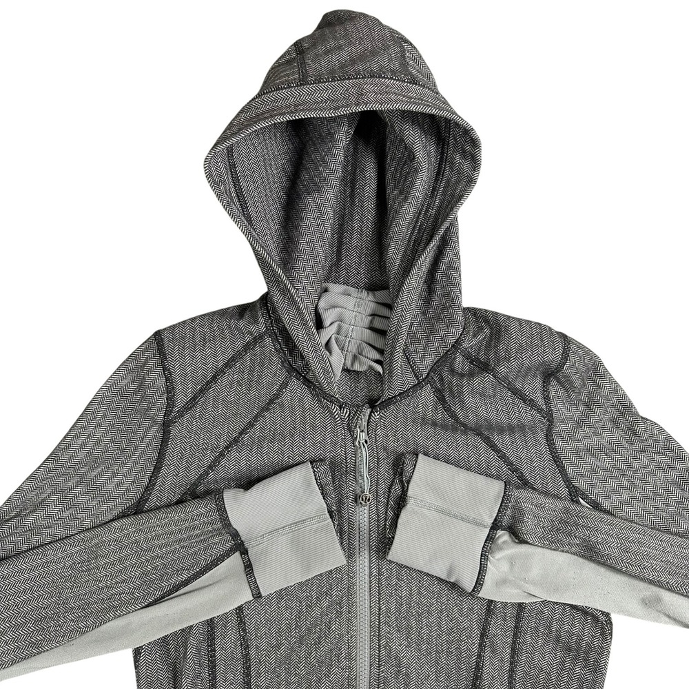 Lululemon Womens Daily Practice Hoodie Jacket size 8‎ Herringbone Full Zip